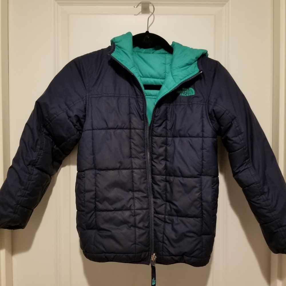 The North Face Kids Navy and Teal Puffer Jacket